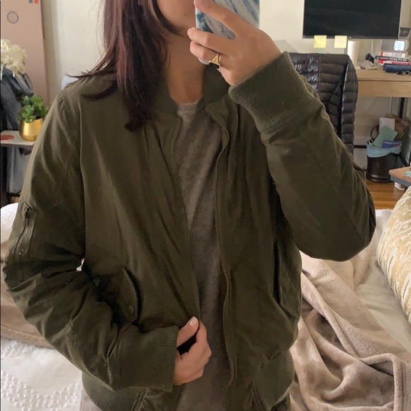 Dear John Bomber - Picture 5 of 6